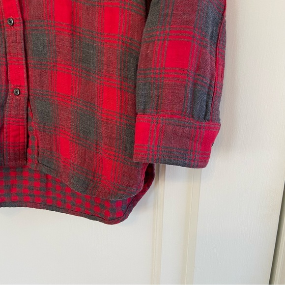 Madewell Ex Boyfriend button down plaid top - Picture 3 of 7